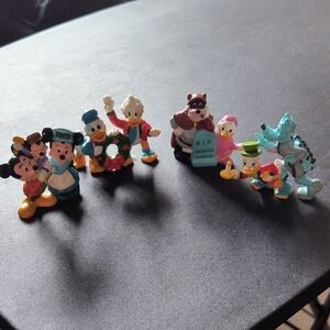 Applause Vintage Mickey's Christmas Carol Figurines Set of 4